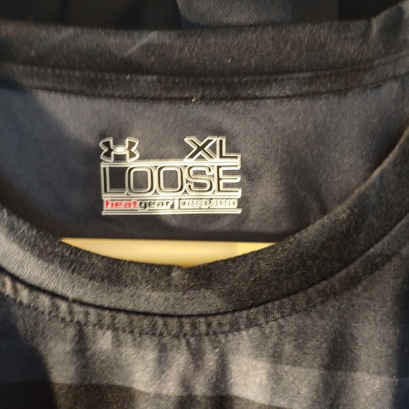 Men's shirt - Picture 2 of 2